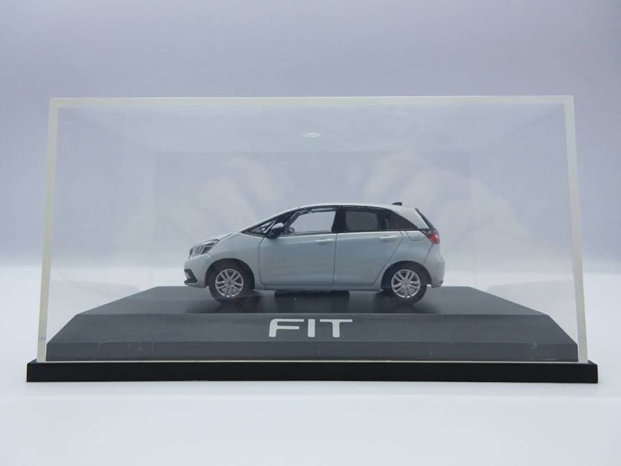 ホンダ　フィット　GR型　サンライトホワイトパール　カラーサンプル　1/43 Amazon.co.jp: 143 ホンダ 新型フィット FIT カラーサンプル